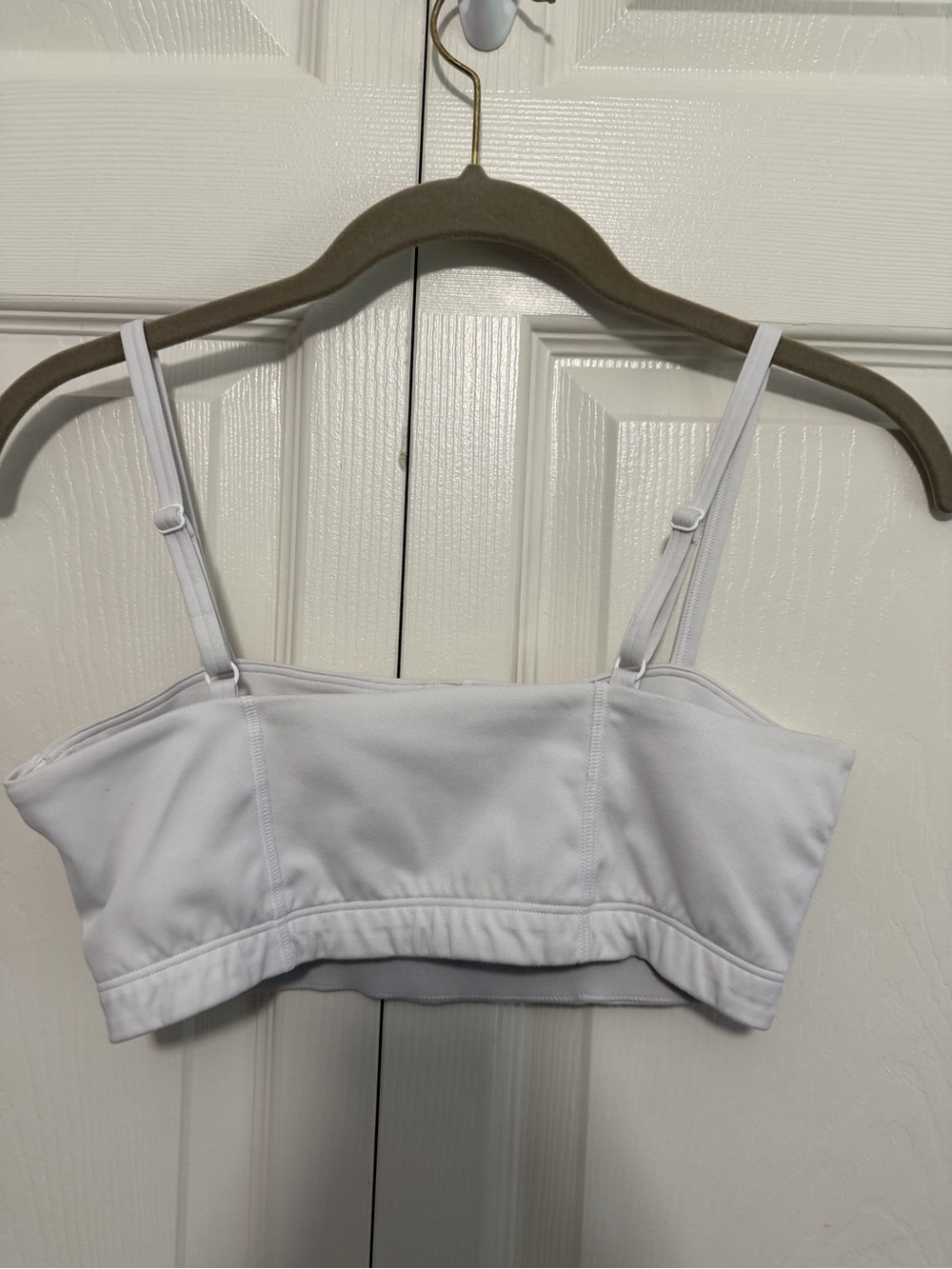 Gymshark Strappy Bandeau Sports Bra Top in White GUC - Picture 2 of 5